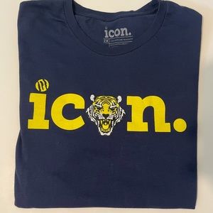 ICON. XXL T-Shirt